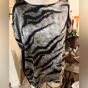 White House Black Market tiger stripe blouse